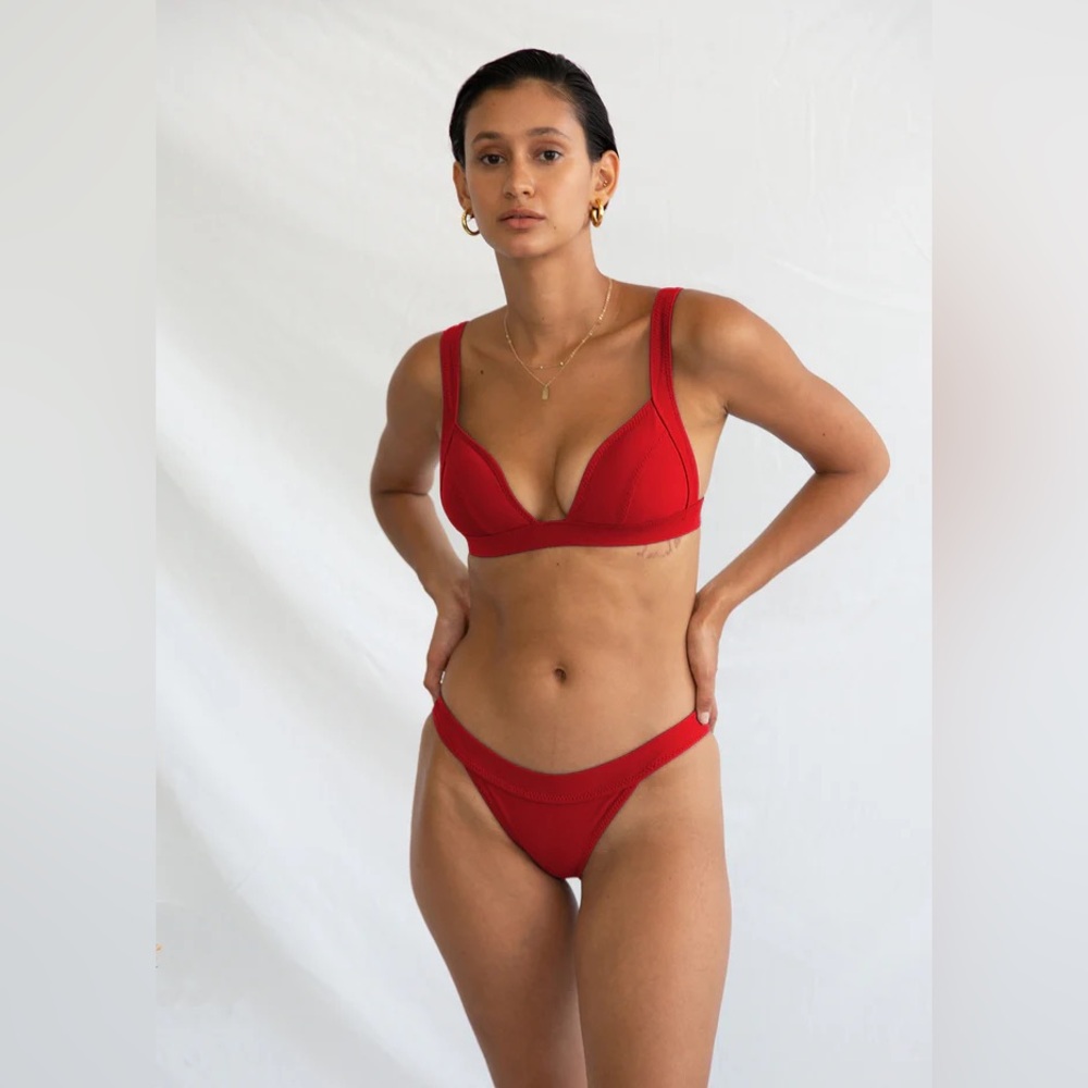 Galamaar Neeve Contour Top in Rogue (S)